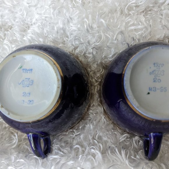 Lomonosov Porcelain Golden Frieze Cobalt 2 Tea Cups Saucers - 22 Karat Gold - Picture 10 of 11